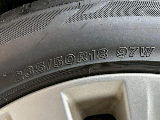 ヴェルファイア 2.4Z Gエディション (禁煙車)(後期型)(TRDエアロ)(両側パワスラ)(アルパインナビ)(バックカメラ)(クルーズコントロール)(シートメモリ)(コーナーセンサー)(純正ETC)(オットマン)(HID)(純正18AW)(60枚目)