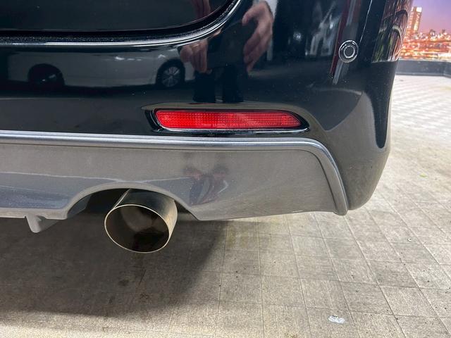 ヴェルファイア 2.4Z Gエディション (禁煙車)(後期型)(TRDエアロ)(両側パワスラ)(アルパインナビ)(バックカメラ)(クルーズコントロール)(シートメモリ)(コーナーセンサー)(純正ETC)(オットマン)(HID)(純正18AW)(64枚目)