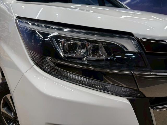 ノア Si (禁煙車)(後期型)(両側パワスラ)(フリップダウン)(アルパインナビ)(バックカメラ)(クルーズコントロール)(ビルトインETC)(LEDヘッド)(アイドリングストップ)(純正16インチAW)(15枚目)