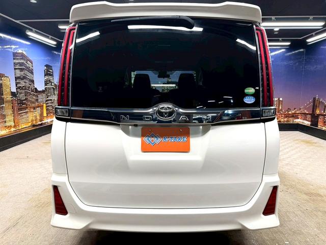 ノア Si (禁煙車)(後期型)(両側パワスラ)(フリップダウン)(アルパインナビ)(バックカメラ)(クルーズコントロール)(ビルトインETC)(LEDヘッド)(アイドリングストップ)(純正16インチAW)(26枚目)