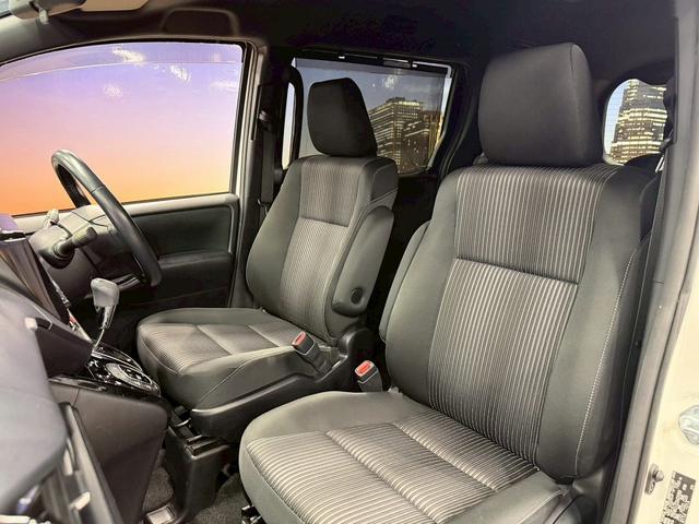 ノア Si (禁煙車)(後期型)(両側パワスラ)(フリップダウン)(アルパインナビ)(バックカメラ)(クルーズコントロール)(ビルトインETC)(LEDヘッド)(アイドリングストップ)(純正16インチAW)(36枚目)