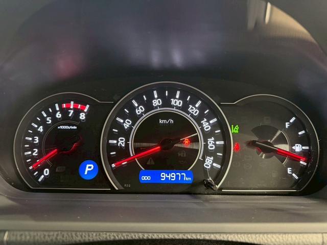 ノア Si (禁煙車)(後期型)(両側パワスラ)(フリップダウン)(アルパインナビ)(バックカメラ)(クルーズコントロール)(ビルトインETC)(LEDヘッド)(アイドリングストップ)(純正16インチAW)(48枚目)