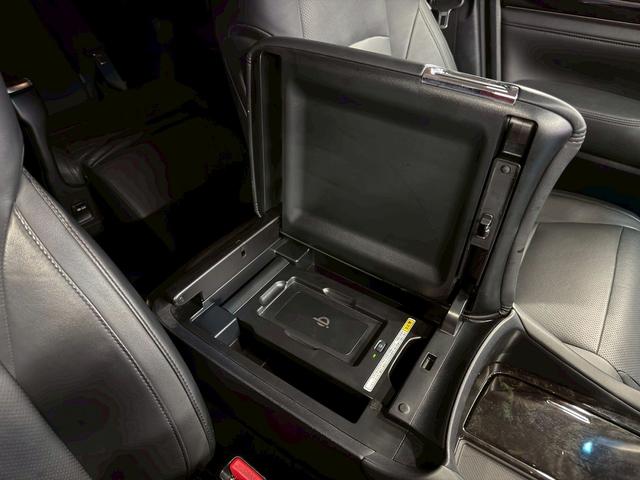 アルファード 2.5S Cパッケージ (禁煙車)(サンルーフ)(黒本革シート)(JBLサウンド)(純正フリップダウン)(両側パワスラ)(純正SDナビ)(全周囲カメラ)(レーダークルーズ)(パワーシート)(シートヒーター)(純正18AW)(55枚目)