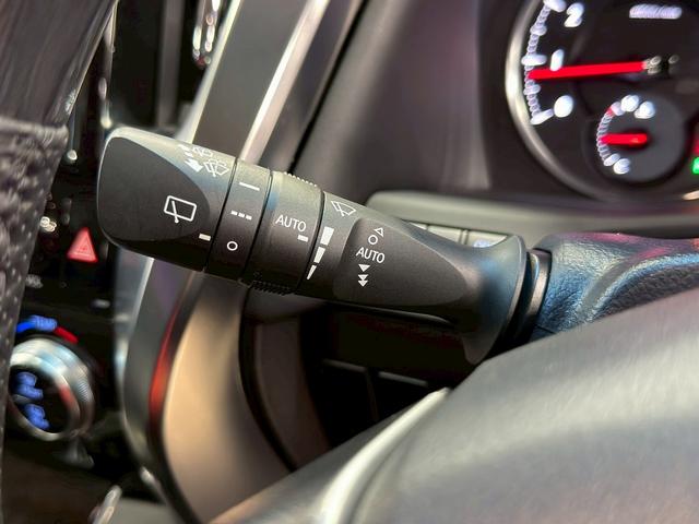 アルファード 2.5S Cパッケージ (禁煙車)(サンルーフ)(黒本革シート)(JBLサウンド)(純正フリップダウン)(両側パワスラ)(純正SDナビ)(全周囲カメラ)(レーダークルーズ)(パワーシート)(シートヒーター)(純正18AW)(74枚目)