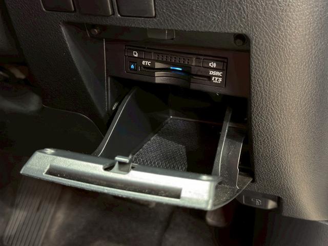 アルファード 2.5S Cパッケージ (禁煙車)(サンルーフ)(黒本革シート)(JBLサウンド)(純正フリップダウン)(両側パワスラ)(純正SDナビ)(全周囲カメラ)(レーダークルーズ)(パワーシート)(シートヒーター)(純正18AW)(76枚目)