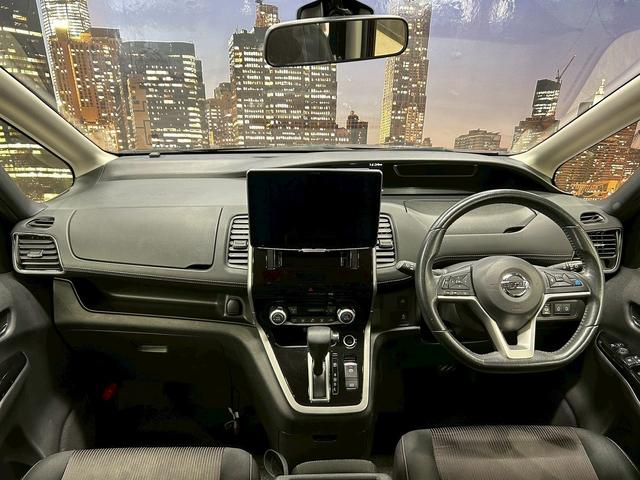 セレナ ハイウェイスターG プロパイロットエディション (禁煙車)(両側パワースライド)(アルパインナビ)(バックカメラ)(レーダークルーズ)(ETC)(Bluetooth対応)(スマートキー&プッシュスタート)(ウォークスルー)(純正16インチAW)(5枚目)