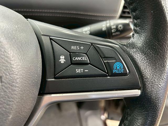 セレナ ハイウェイスターG プロパイロットエディション (禁煙車)(両側パワースライド)(アルパインナビ)(バックカメラ)(レーダークルーズ)(ETC)(Bluetooth対応)(スマートキー&プッシュスタート)(ウォークスルー)(純正16インチAW)(8枚目)