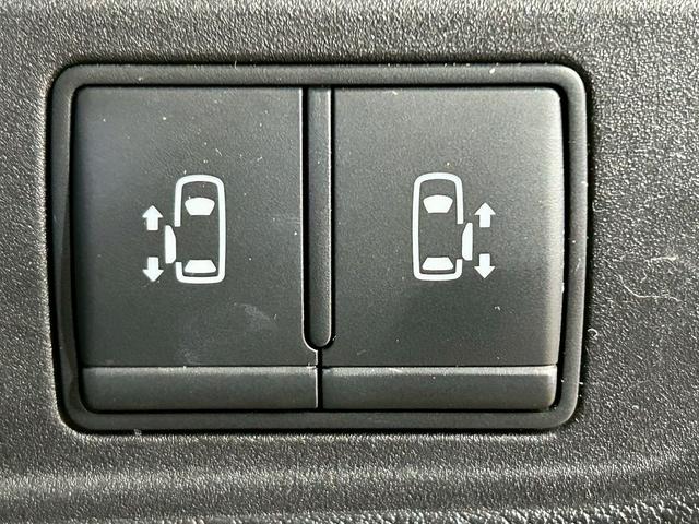 セレナ ハイウェイスターG プロパイロットエディション (禁煙車)(両側パワースライド)(アルパインナビ)(バックカメラ)(レーダークルーズ)(ETC)(Bluetooth対応)(スマートキー&プッシュスタート)(ウォークスルー)(純正16インチAW)(9枚目)