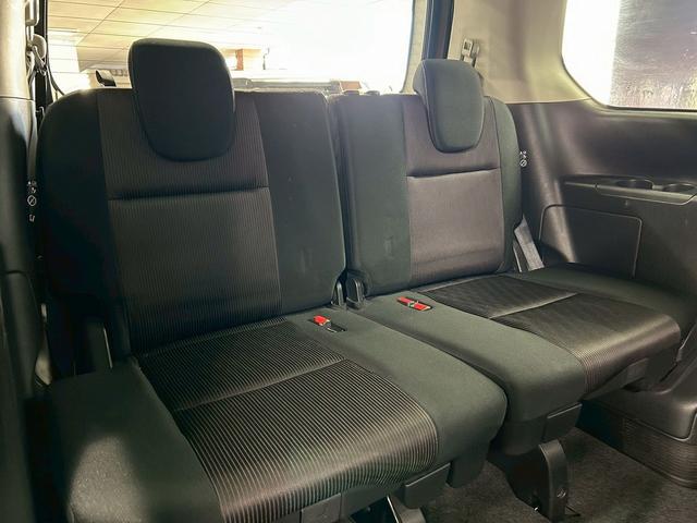 セレナ ハイウェイスターG プロパイロットエディション (禁煙車)(両側パワースライド)(アルパインナビ)(バックカメラ)(レーダークルーズ)(ETC)(Bluetooth対応)(スマートキー&プッシュスタート)(ウォークスルー)(純正16インチAW)(20枚目)