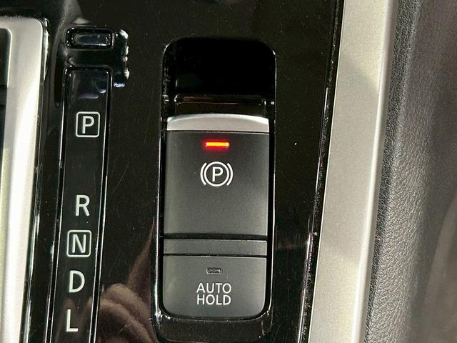 セレナ ハイウェイスターG プロパイロットエディション (禁煙車)(両側パワースライド)(アルパインナビ)(バックカメラ)(レーダークルーズ)(ETC)(Bluetooth対応)(スマートキー&プッシュスタート)(ウォークスルー)(純正16インチAW)(39枚目)