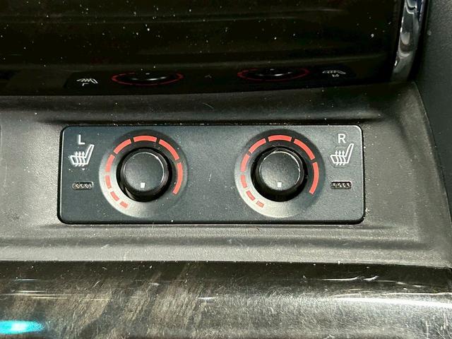 アルファード ３．５ＳＡ　Ｃパッケージ　（禁煙車）（４ＷＤ）（ＪＢＬサウンド）（両側パワスラ）（フリップダウン）（純正ＳＤナビ）（バックカメラ）（クルーズコントロール）（パワーシート）（シートヒーター）（パワーバックドア）（純正１６ＡＷ）（16枚目）