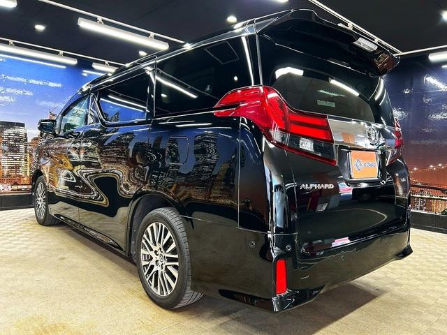 アルファード ３．５ＳＡ　Ｃパッケージ　（禁煙車）（４ＷＤ）（ＪＢＬサウンド）（両側パワスラ）（フリップダウン）（純正ＳＤナビ）（バックカメラ）（クルーズコントロール）（パワーシート）（シートヒーター）（パワーバックドア）（純正１６ＡＷ）（34枚目）