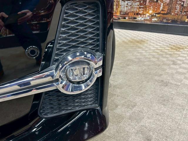 アルファード ３．５ＳＡ　Ｃパッケージ　（禁煙車）（４ＷＤ）（ＪＢＬサウンド）（両側パワスラ）（フリップダウン）（純正ＳＤナビ）（バックカメラ）（クルーズコントロール）（パワーシート）（シートヒーター）（パワーバックドア）（純正１６ＡＷ）（57枚目）