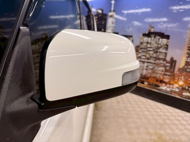 セレナ ハイウェイスター S-ハイブリッド (禁煙車)(後期型)(フリップダウンモニター)(両側パワースライドドア)(純正SDナビ)(クルーズコントロール)(バックカメラ)(アイドリングストップ)(ウォークスル)(ETC)(純正16インチAW)(46枚目)