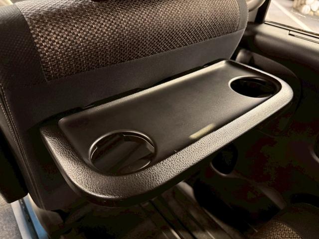 セレナ ハイウェイスター S-ハイブリッド (禁煙車)(後期型)(フリップダウンモニター)(両側パワースライドドア)(純正SDナビ)(クルーズコントロール)(バックカメラ)(アイドリングストップ)(ウォークスル)(ETC)(純正16インチAW)(59枚目)