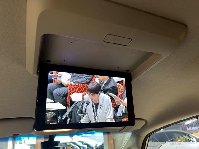 セレナ ハイウェイスター Vセレ+セーフティ SHV Aセフ (両側パワースライド)(純正SDナビ)(フリップダウンモニター)(アラウンドビューモニター)(クルーズコントロール)(エマージェンシーブレーキ)(バックカメラ)(ETC)(純正16インチAW)(8枚目)