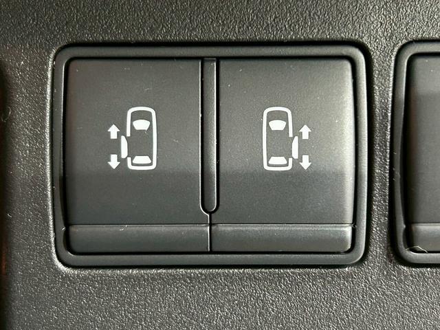 セレナ ハイウェイスター Vセレ+セーフティ SHV Aセフ (両側パワースライド)(純正SDナビ)(フリップダウンモニター)(アラウンドビューモニター)(クルーズコントロール)(エマージェンシーブレーキ)(バックカメラ)(ETC)(純正16インチAW)(9枚目)