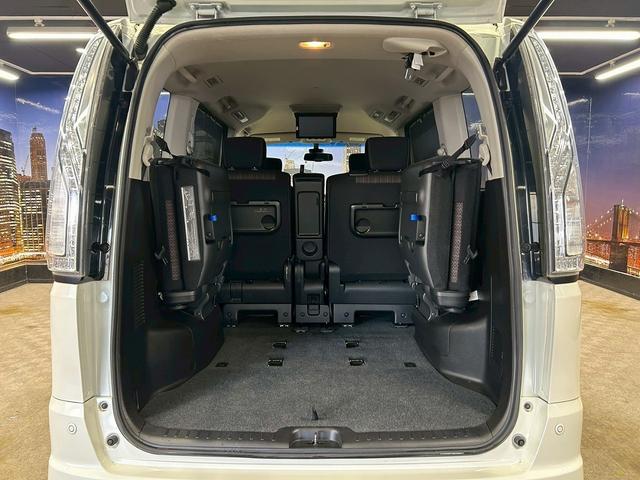 セレナ ハイウェイスター Vセレ+セーフティ SHV Aセフ (両側パワースライド)(純正SDナビ)(フリップダウンモニター)(アラウンドビューモニター)(クルーズコントロール)(エマージェンシーブレーキ)(バックカメラ)(ETC)(純正16インチAW)(18枚目)