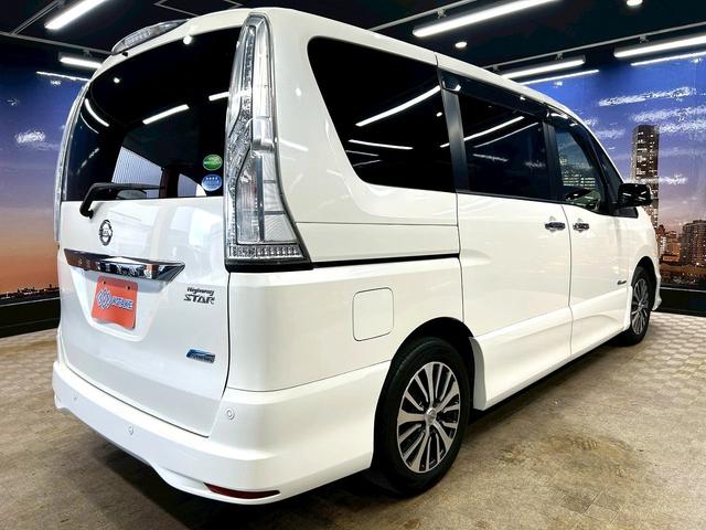 セレナ ハイウェイスター Vセレ+セーフティ SHV Aセフ (両側パワースライド)(純正SDナビ)(フリップダウンモニター)(アラウンドビューモニター)(クルーズコントロール)(エマージェンシーブレーキ)(バックカメラ)(ETC)(純正16インチAW)(24枚目)