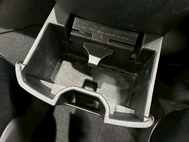 セレナ ハイウェイスター Vセレ+セーフティ SHV Aセフ (両側パワースライド)(純正SDナビ)(フリップダウンモニター)(アラウンドビューモニター)(クルーズコントロール)(エマージェンシーブレーキ)(バックカメラ)(ETC)(純正16インチAW)(38枚目)