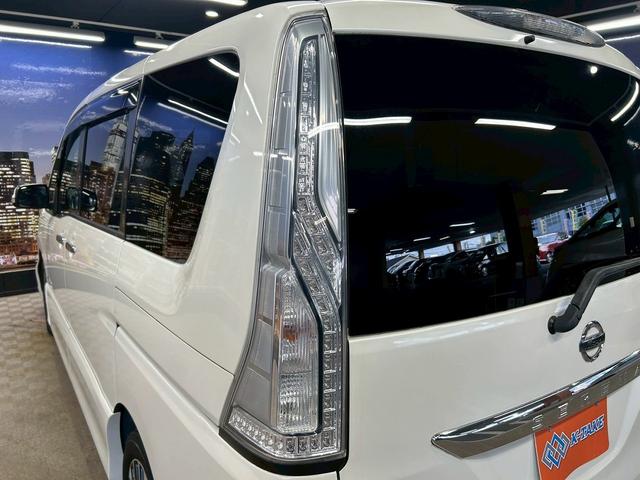 セレナ ハイウェイスター Vセレ+セーフティ SHV Aセフ (両側パワースライド)(純正SDナビ)(フリップダウンモニター)(アラウンドビューモニター)(クルーズコントロール)(エマージェンシーブレーキ)(バックカメラ)(ETC)(純正16インチAW)(55枚目)