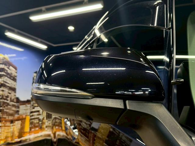 アルファード ２．５Ｓ　Ｃパッケージ　（禁煙車）（後期型）（黒本革シート）（純正ナビ）（後席モニター）（両側パワースライドドア）（シートヒーター＆クーラー）（パワーシート）（シートメモリ）（ウォークスルー）（ＥＴＣ）（純正１８インチＡＷ）（25枚目）