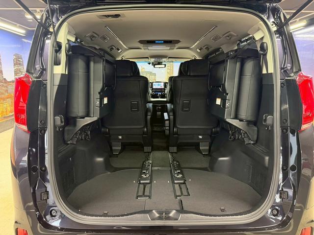 アルファード ２．５Ｓ　Ｃパッケージ　（禁煙車）（後期型）（黒本革シート）（純正ナビ）（後席モニター）（両側パワースライドドア）（シートヒーター＆クーラー）（パワーシート）（シートメモリ）（ウォークスルー）（ＥＴＣ）（純正１８インチＡＷ）（29枚目）