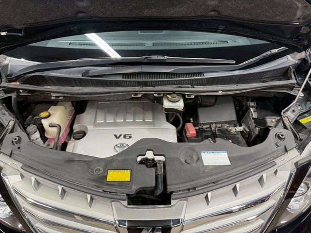 アルファード ３５０Ｓ　Ｃパッケージ　（４ＷＤ）（禁煙車）（後期型）（黒本革シート）（両側パワスラ）（純正ＨＤＤナビ）（全周囲カメラ）（クルーズコントロール）（シートメモリ）（シートヒータ）（コーナーセンサー）（ＥＴＣ）（純正１８ＡＷ）（33枚目）