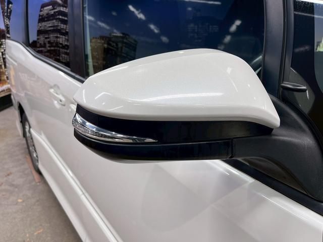 ヴォクシー ハイブリッドＺＳ　トヨタセーフティセンス（禁煙車）（後期型）（フリップダウンモニター）（社外ＳＤナビ）（クルーズコントロール）（シートヒーター）（バックカメラ）（オートマチックハイビーム）（純正１６インチＡＷ）（58枚目）