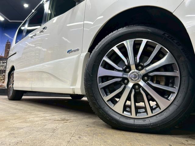 セレナ ハイウェイスター S-ハイブリッド (禁煙車)(後期型)(両側パワースライド)(SDナビ)(バックカメラ)(クルーズコントロール)(レーンアシスト)(ETC)(アイドリングストップ)(HID)(プッシュ&スマートキー)(純正16AW)(14枚目)