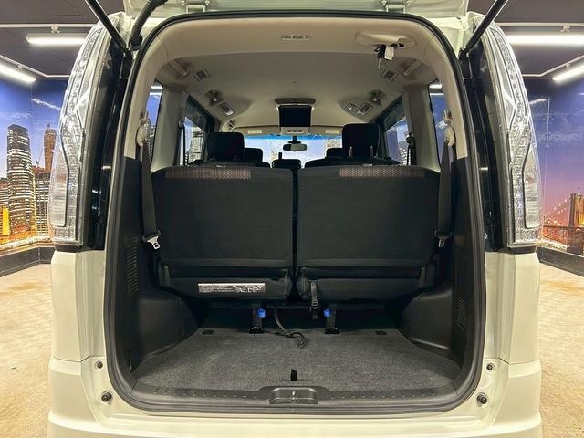 セレナ ハイウェイスター S-ハイブリッド (禁煙車)(後期型)(両側パワースライド)(SDナビ)(バックカメラ)(クルーズコントロール)(レーンアシスト)(ETC)(アイドリングストップ)(HID)(プッシュ&スマートキー)(純正16AW)(15枚目)