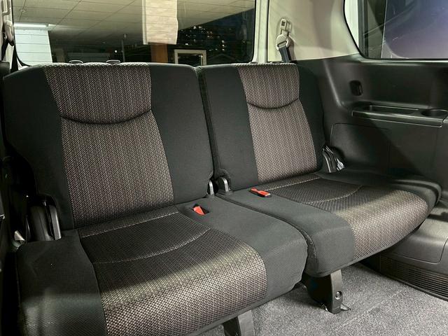 セレナ ハイウェイスター S-ハイブリッド (禁煙車)(後期型)(両側パワースライド)(SDナビ)(バックカメラ)(クルーズコントロール)(レーンアシスト)(ETC)(アイドリングストップ)(HID)(プッシュ&スマートキー)(純正16AW)(19枚目)