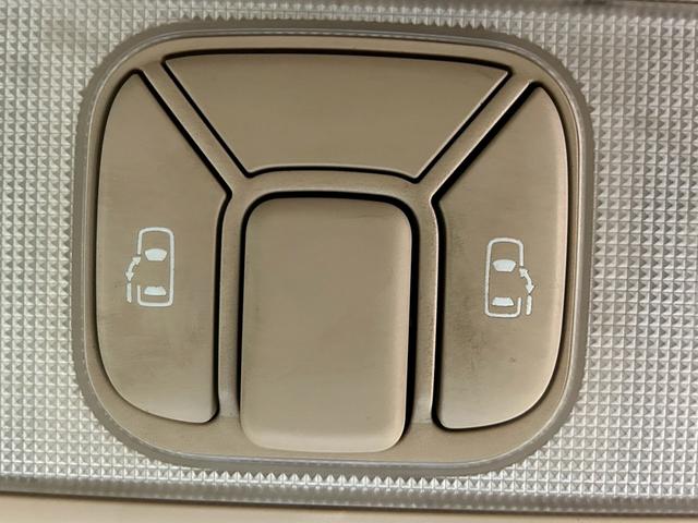 【両側電動スライドドア】付き☆ミニバンには是非欲しい装備ですね♪お子様やご年配の方でも楽々開け閉め出来ます☆