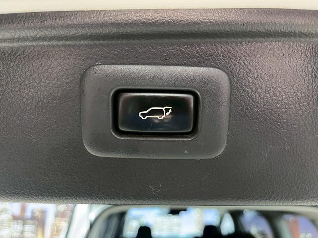 アルファード ３５０Ｓ　Ｃパッケージ　（禁煙車）（後期型）（ワンオーナー）（モデリスタエアロ）（両側パワスラ）（フリップダウンモニター）（アルパインナビ）（バックカメラ）（ローダウン）（シートメモリ）（電動Ｒゲート）（社外２０インチＡＷ）（13枚目）