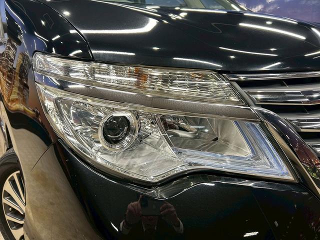 セレナ ハイウェイスター　Ｓ－ハイブリッド　（禁煙車）（８人乗り）（後期型）（両側パワースライドドア）（純正ＳＤナビ）（エマージェンシーブレーキ）（フルセグ（クルーズコントロール）（ＥＴＣ）（フォグライト）（ＬＥＤ）（純正１６インチＡＷ）（11枚目）