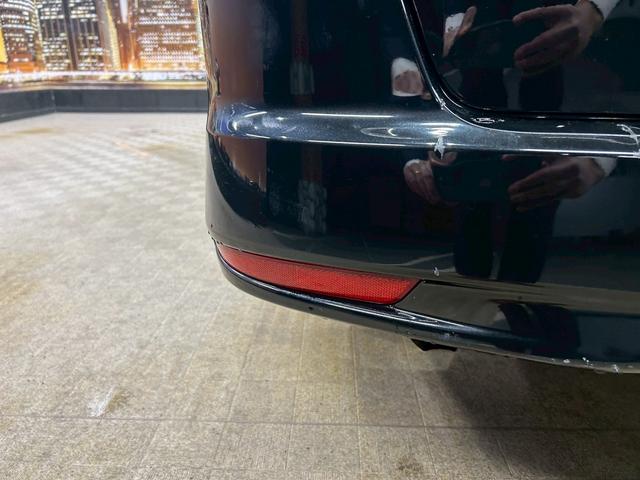 セレナ ハイウェイスター　Ｓ－ハイブリッド　（禁煙車）（８人乗り）（後期型）（両側パワースライドドア）（純正ＳＤナビ）（エマージェンシーブレーキ）（フルセグ（クルーズコントロール）（ＥＴＣ）（フォグライト）（ＬＥＤ）（純正１６インチＡＷ）（54枚目）