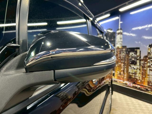 ヴォクシー ハイブリッドＺＳ　煌　（禁煙車）（後期型）（パワースライドドア）（純正ナビ）（ビルトインＥＴＣ）（クルーズコントロール）（シートヒーター）（両側スライドドア）（ウォークスルー）（ＬＥＤヘッドライト）（純正１６インチＡＷ）（34枚目）