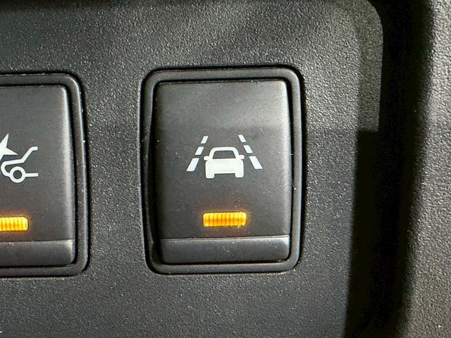 セレナ ライダーブラックラインＳ－ＨＶアドバンスドセーフティ　（禁煙車）（後期型）（両側パワースライドドア）（エマージェンシーブレーキ）（純正ＳＤナビ）（アラウンドビューモニター）（ビルトインＥＴＣ）（クルコン）（ＬＥＤヘッドライト）（純正１６インチＡＷ）（8枚目）