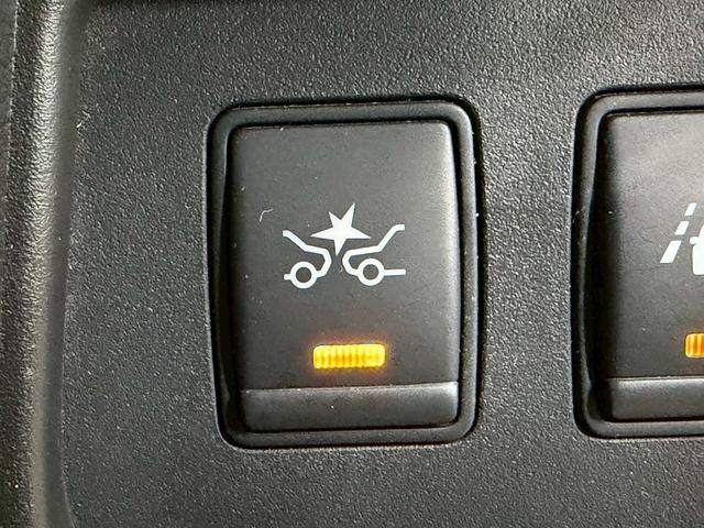 セレナ ライダーブラックラインＳ－ＨＶアドバンスドセーフティ　（禁煙車）（後期型）（両側パワースライドドア）（エマージェンシーブレーキ）（純正ＳＤナビ）（アラウンドビューモニター）（ビルトインＥＴＣ）（クルコン）（ＬＥＤヘッドライト）（純正１６インチＡＷ）（9枚目）