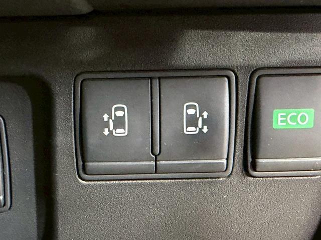 セレナ ライダーブラックラインＳ－ＨＶアドバンスドセーフティ　（禁煙車）（後期型）（両側パワースライドドア）（エマージェンシーブレーキ）（純正ＳＤナビ）（アラウンドビューモニター）（ビルトインＥＴＣ）（クルコン）（ＬＥＤヘッドライト）（純正１６インチＡＷ）（10枚目）