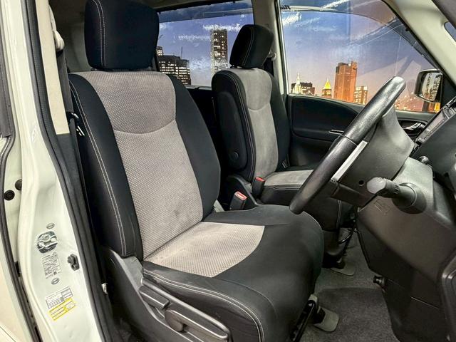 セレナ ライダーブラックラインＳ－ＨＶアドバンスドセーフティ　（禁煙車）（後期型）（両側パワースライドドア）（エマージェンシーブレーキ）（純正ＳＤナビ）（アラウンドビューモニター）（ビルトインＥＴＣ）（クルコン）（ＬＥＤヘッドライト）（純正１６インチＡＷ）（17枚目）