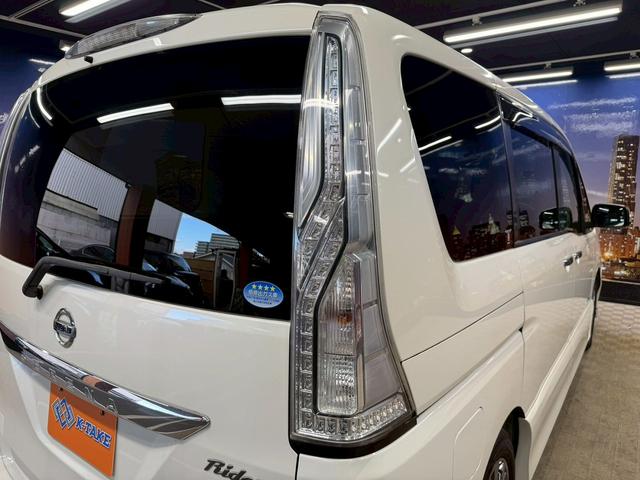 セレナ ライダーブラックラインＳ－ＨＶアドバンスドセーフティ　（禁煙車）（後期型）（両側パワースライドドア）（エマージェンシーブレーキ）（純正ＳＤナビ）（アラウンドビューモニター）（ビルトインＥＴＣ）（クルコン）（ＬＥＤヘッドライト）（純正１６インチＡＷ）（44枚目）