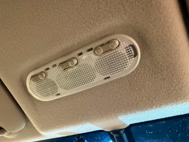 セレナ ライダーブラックラインＳ－ＨＶアドバンスドセーフティ　（禁煙車）（後期型）（両側パワースライドドア）（エマージェンシーブレーキ）（純正ＳＤナビ）（アラウンドビューモニター）（ビルトインＥＴＣ）（クルコン）（ＬＥＤヘッドライト）（純正１６インチＡＷ）（74枚目）