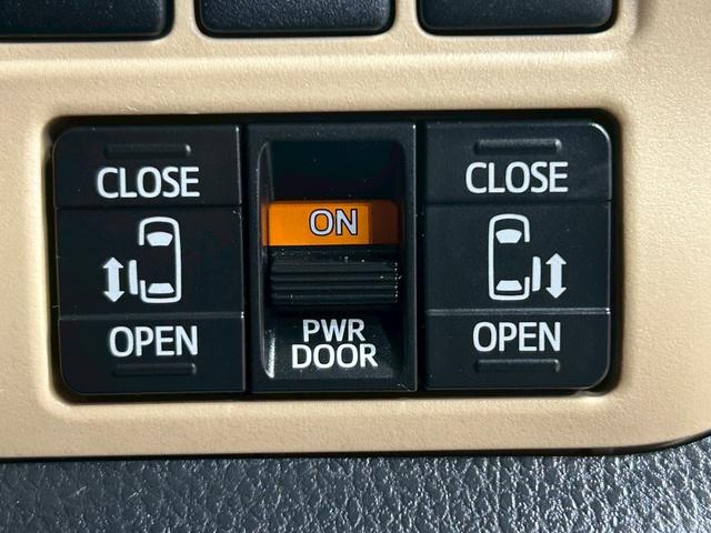 ノア ハイブリッドＸ　（禁煙車）（ＴＲＤフルエアロ）（後期型）（両側パワースライドドア）（純正ナビ）（フリップダウンモニター）（クルーズコントロール）（バックカメラ）（シートヒーター）（ＥＴＣ）（純正１５インチＡＷ）（9枚目）