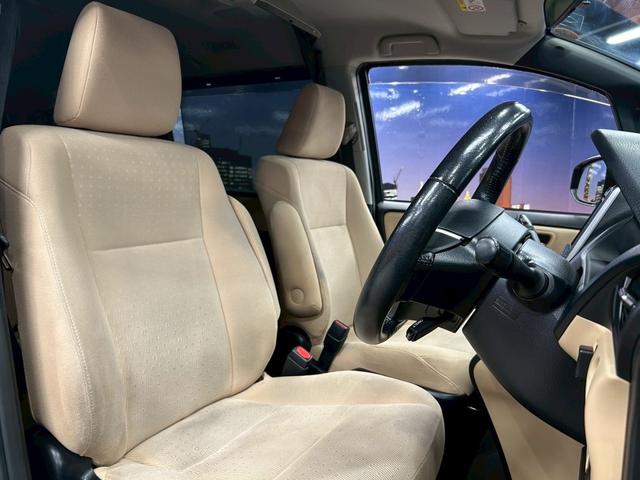 ノア ハイブリッドＸ　（禁煙車）（ＴＲＤフルエアロ）（後期型）（両側パワースライドドア）（純正ナビ）（フリップダウンモニター）（クルーズコントロール）（バックカメラ）（シートヒーター）（ＥＴＣ）（純正１５インチＡＷ）（19枚目）