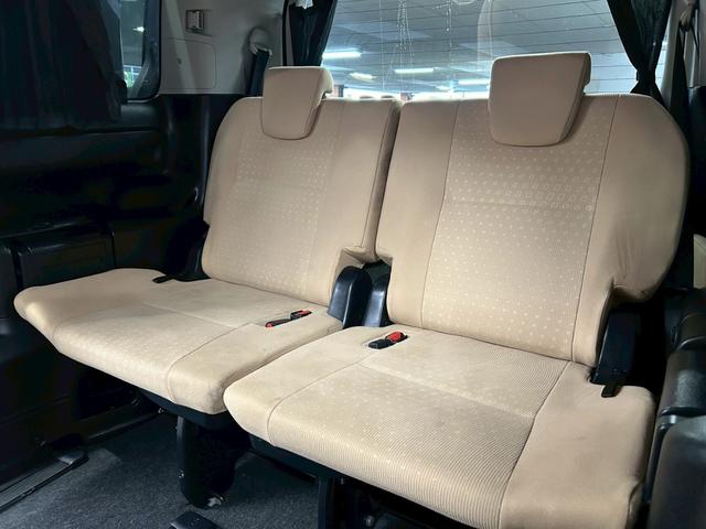 ノア ハイブリッドＸ　（禁煙車）（ＴＲＤフルエアロ）（後期型）（両側パワースライドドア）（純正ナビ）（フリップダウンモニター）（クルーズコントロール）（バックカメラ）（シートヒーター）（ＥＴＣ）（純正１５インチＡＷ）（43枚目）