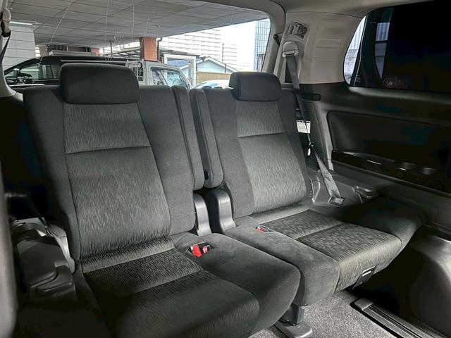 アルファード 240S Cパッケージ (禁煙車)(後期型)(両側パワースライドドア)(アルパインナビ)(パワーバックドア)(クルーズコントロール)(クリアランスソナー)(バックカメラ)(ビルトインETC)(純正18インチAW)(23枚目)