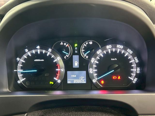 アルファード 240S Cパッケージ (禁煙車)(後期型)(両側パワースライドドア)(アルパインナビ)(パワーバックドア)(クルーズコントロール)(クリアランスソナー)(バックカメラ)(ビルトインETC)(純正18インチAW)(30枚目)