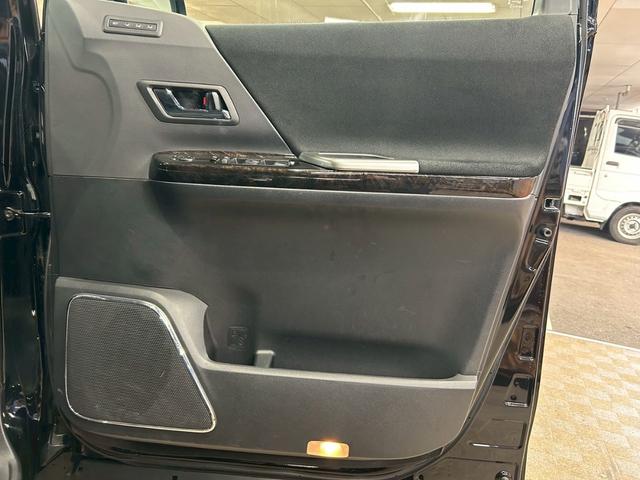 アルファード 240S Cパッケージ (禁煙車)(後期型)(両側パワースライドドア)(アルパインナビ)(パワーバックドア)(クルーズコントロール)(クリアランスソナー)(バックカメラ)(ビルトインETC)(純正18インチAW)(46枚目)