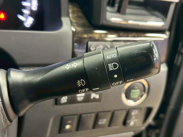 アルファード 240S Cパッケージ (禁煙車)(後期型)(両側パワースライドドア)(アルパインナビ)(パワーバックドア)(クルーズコントロール)(クリアランスソナー)(バックカメラ)(ビルトインETC)(純正18インチAW)(47枚目)